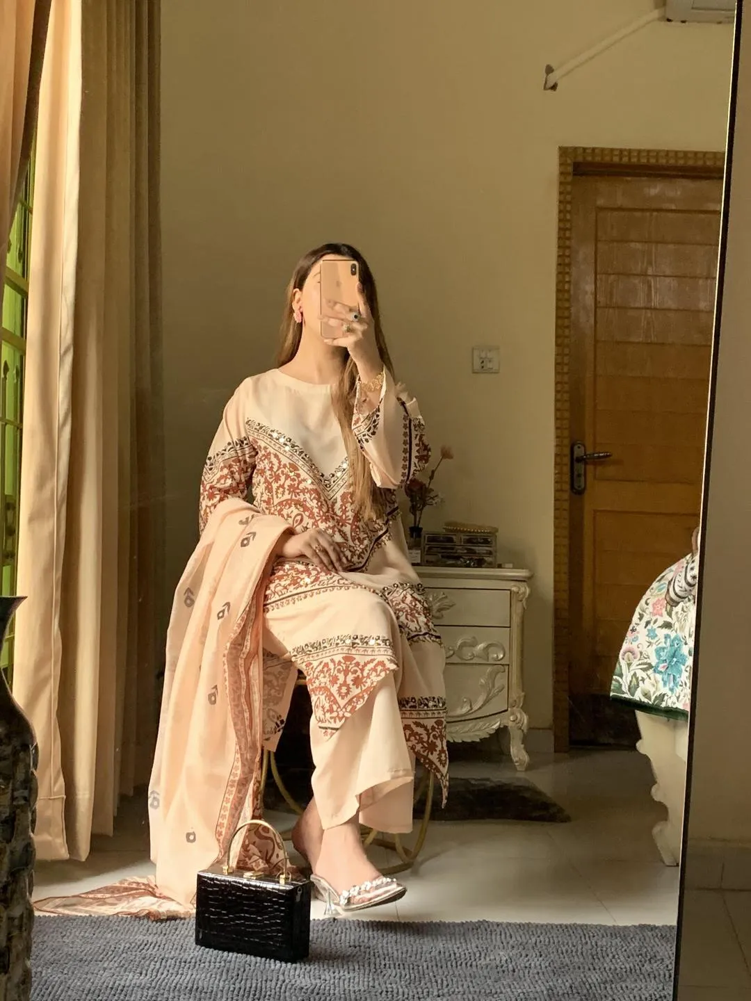 Pakistani Embroidered Kurta Set Cream Floral Long Sleeve - Image 4