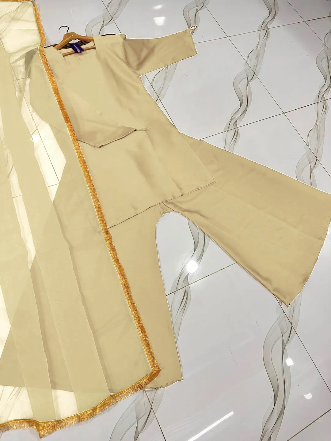 3 Pcs Women's Stitched Silk Lace Work Suit - Image 3