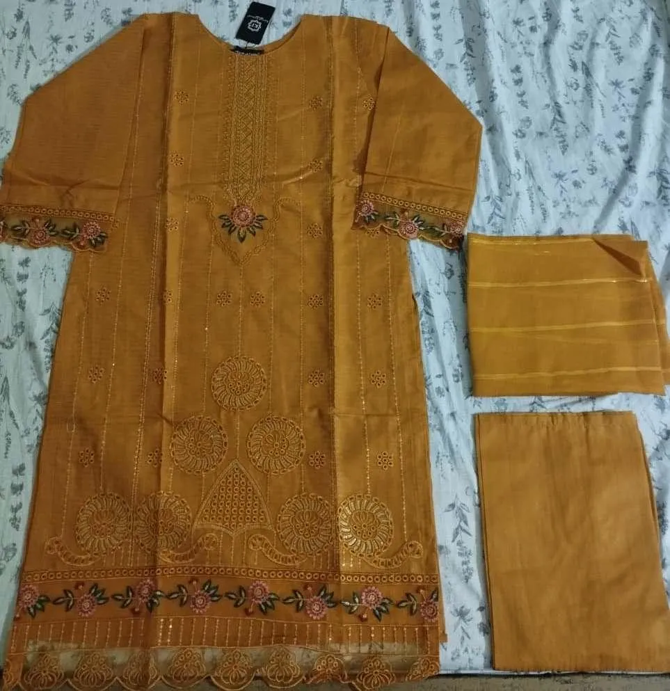Mustard Embroidered 3Pcs Cotton Lawn Suit - Image 5
